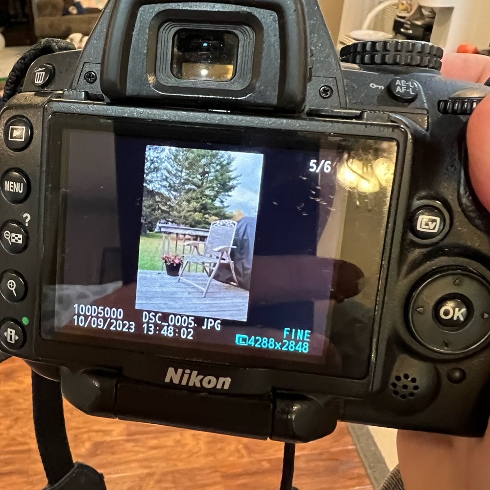 Nikon D5000 bundle - Picture 15 of 15